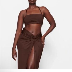 Recycled Swim Bandeau Bikini Top - Cocoa - SKIMS